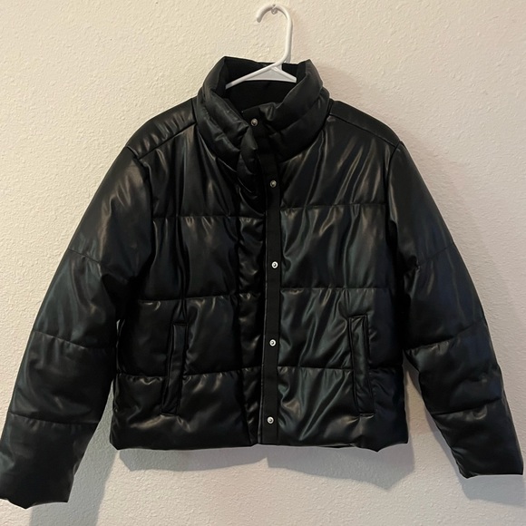 gap faux leather puffer
